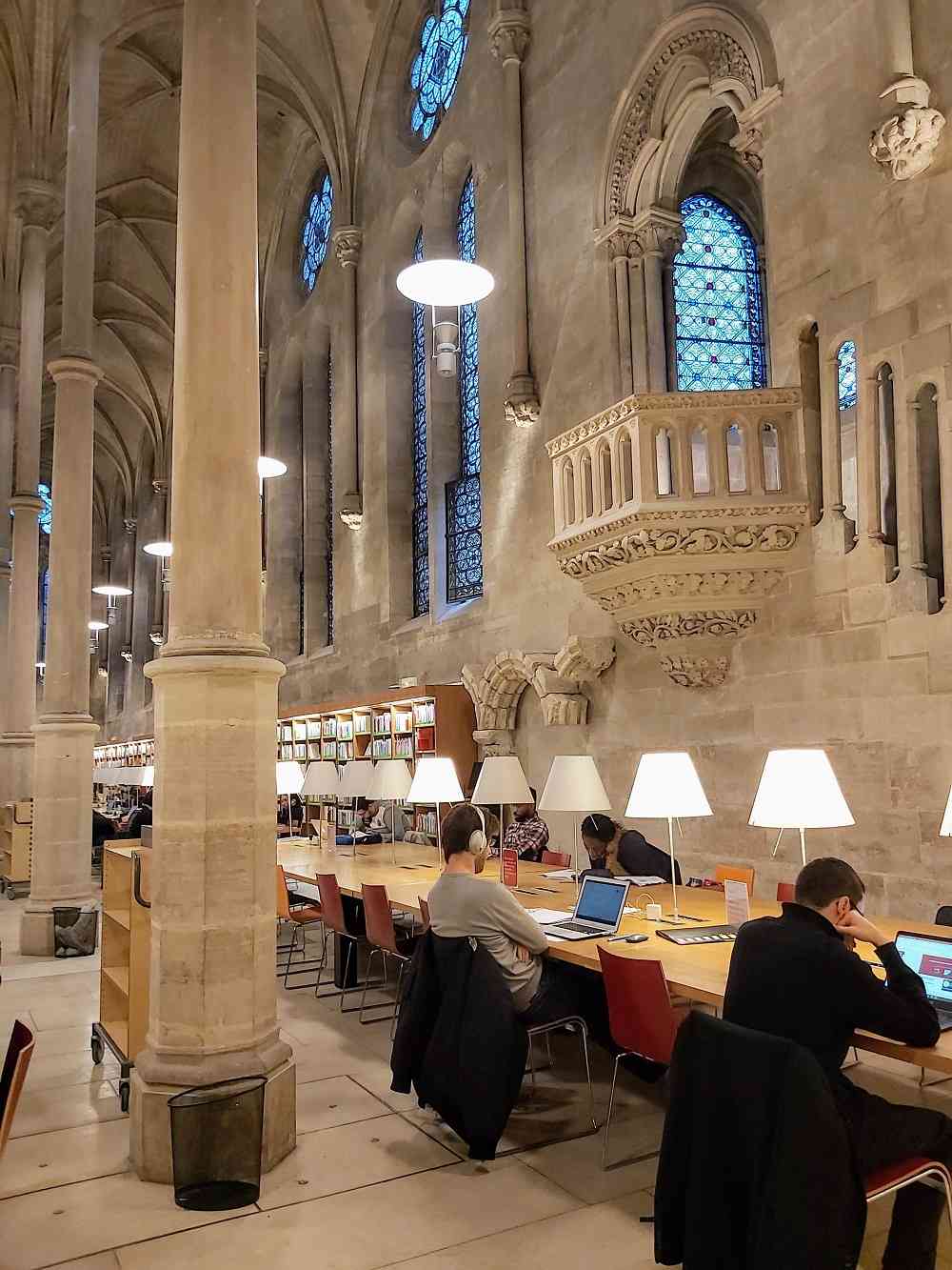 Salle de travail du CNAM